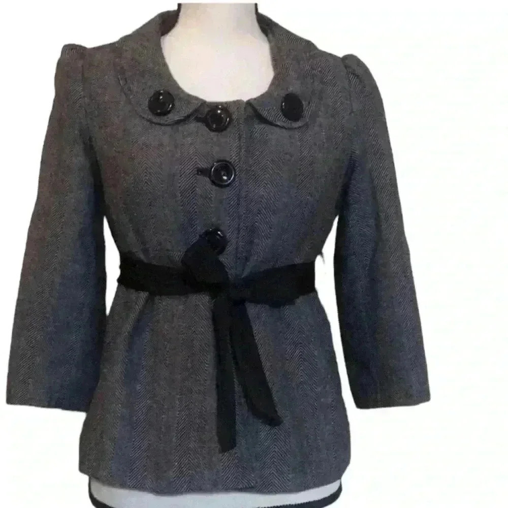 Women’s Pea Coat Round Collar Peplum Wool Blend Herringbone Belted Buttons M